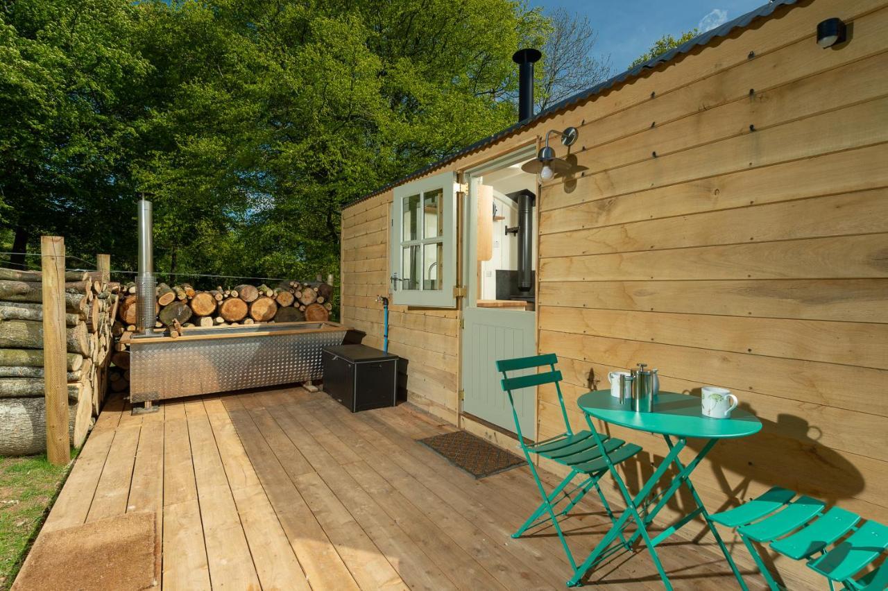 Tilbury Shepherd Huts With Hot Tubs Plus Holiday Cottages West Bagborough Buitenkant foto